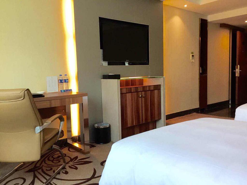 Asian Star Hotel Zhuhai Exterior photo