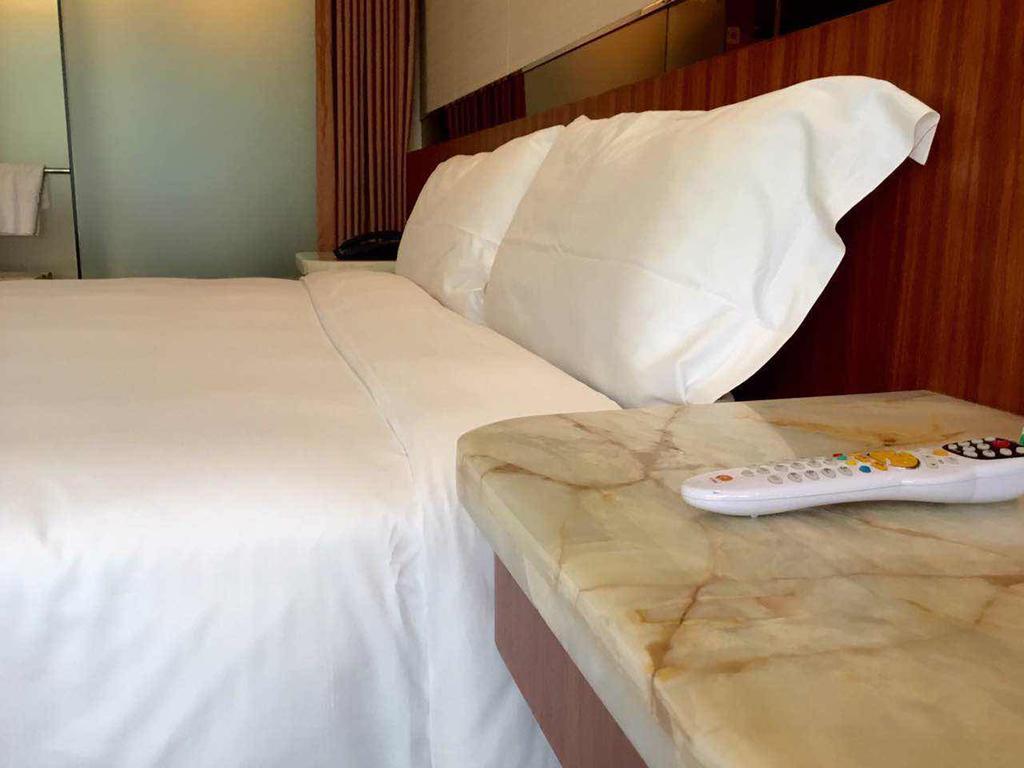 Asian Star Hotel Zhuhai Exterior photo